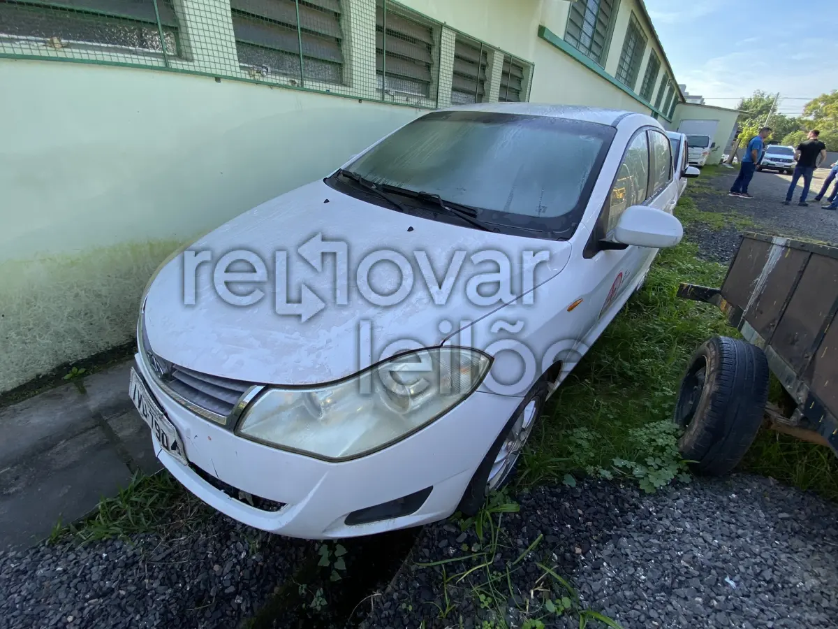 LOTE 006