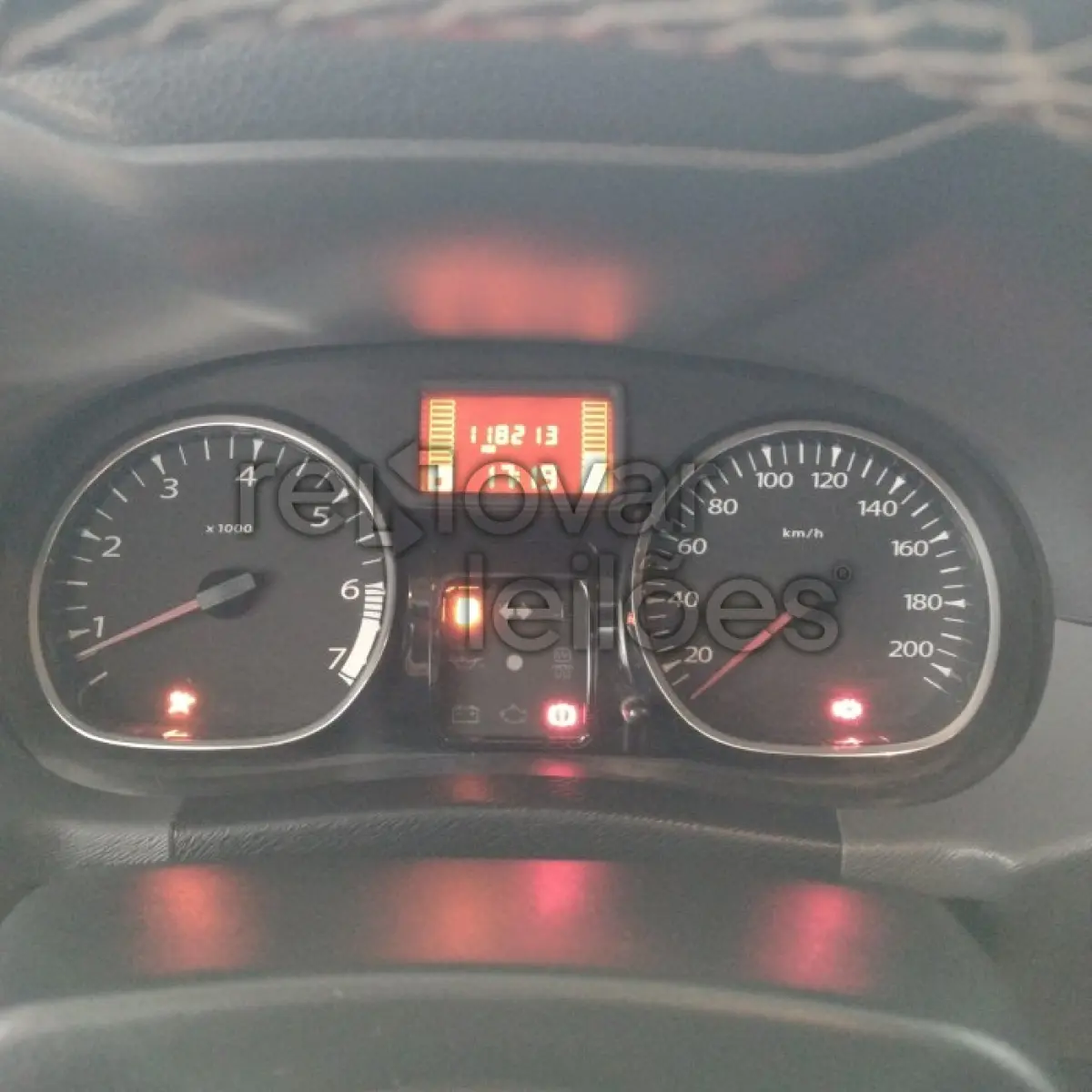 LOTE 004 - RENAULT DUSTER 1.6 - ANO 2013/2014 - COMPLETO
