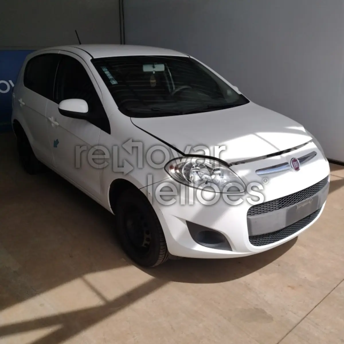 LOTE 005 - FIAT PALIO ATTRACTIV 1.0 - ANO 2014/2015 - COMPLETO