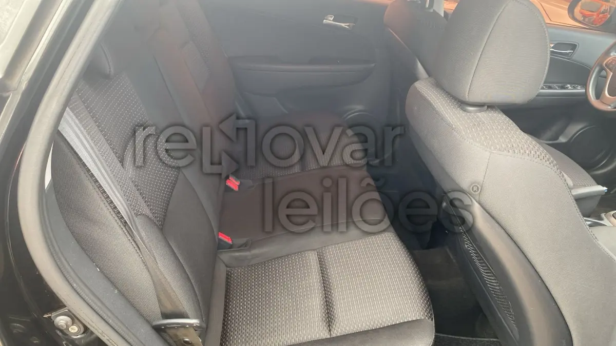 LOTE 018 - HYUNDAI I30 2.0 - ANO 2011/2012 - COMPLETO