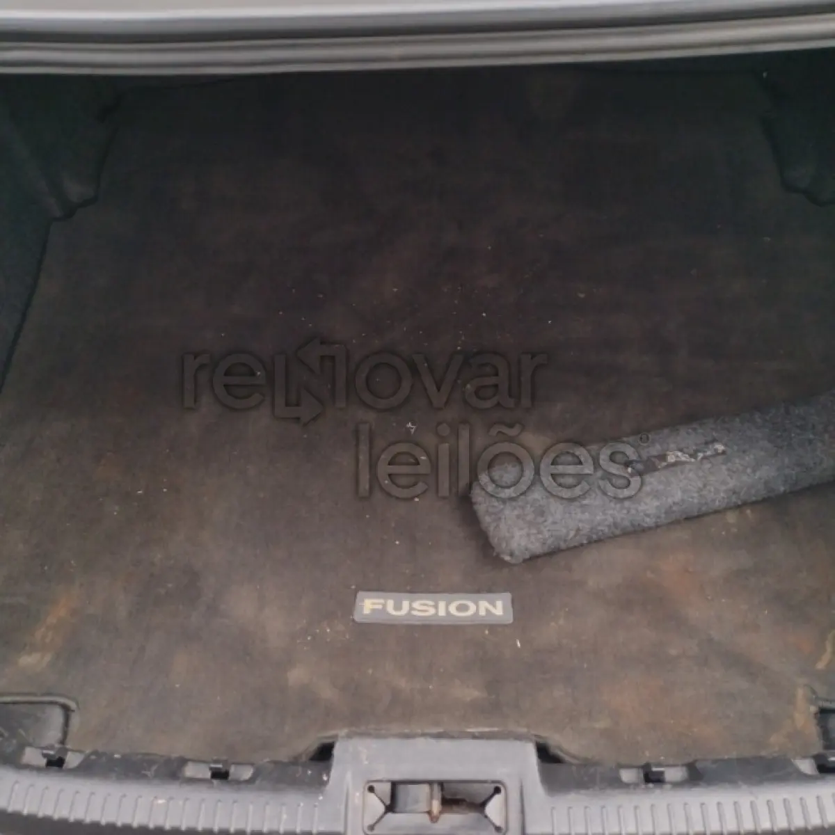 LOTE 007 - FORD FUSION - ANO 2011/2012 - COMPLETO - SICREDI CONEXÃO