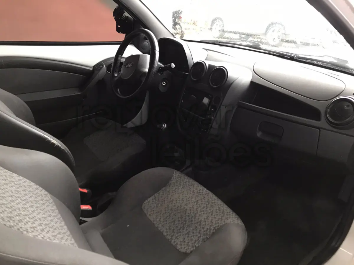LOTE 057 - FORD KA FLEX - ANO 2012/2013