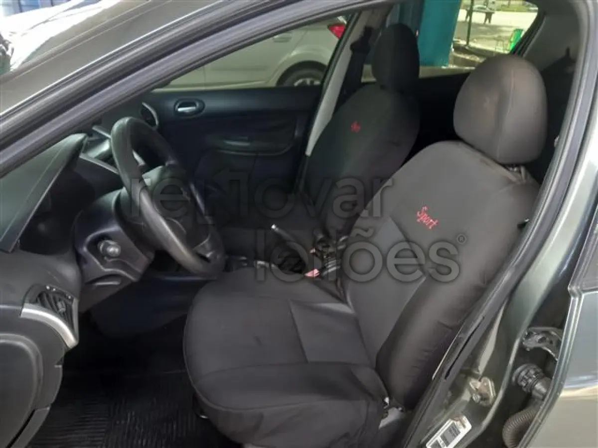 LOTE 028 - PEUGEOT 207 XR - ANO 2011/2012 - COMPLETO - SICREDI UNIÃO - PASSAGEM POR LEILÃO - DEPOSITADO NO RIO DE JANEIRO/RJ