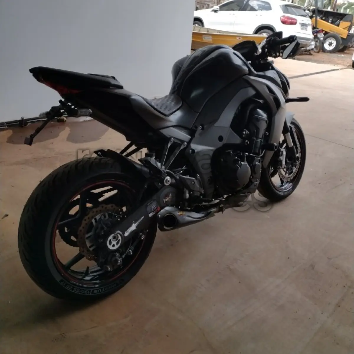 LOTE 050 - KAWASAKI Z1000 - ANO 2021/2021 - SICREDI UNIÃO