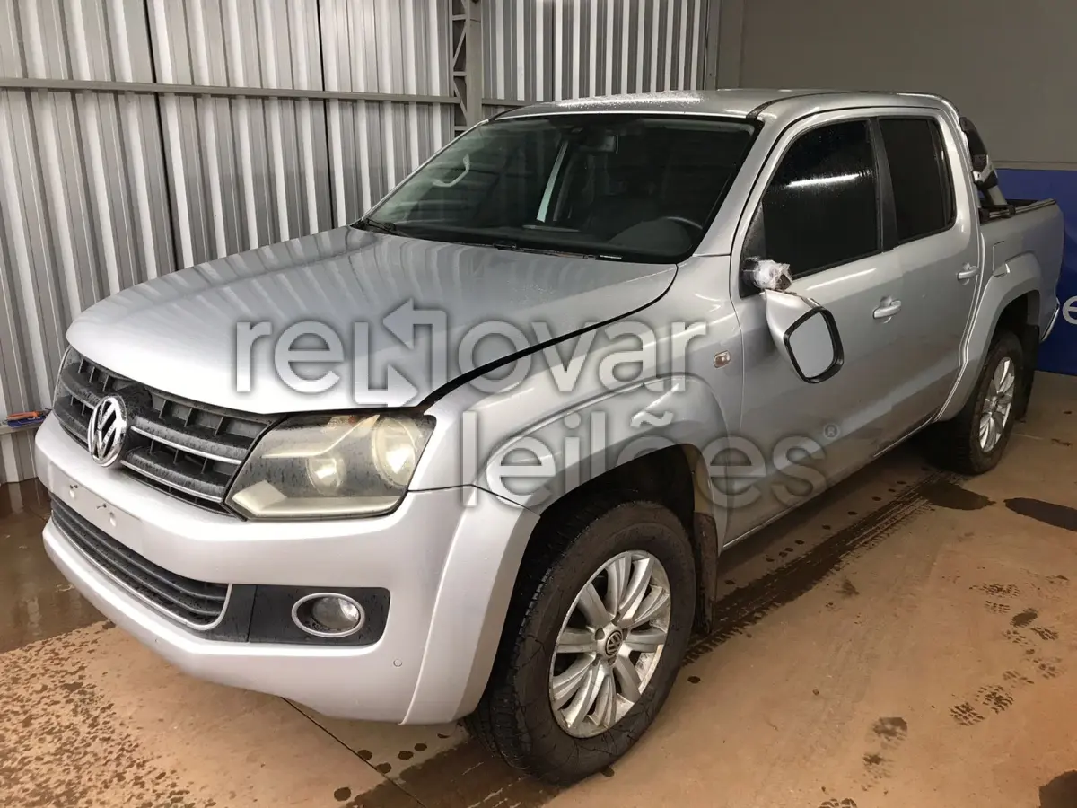 LOTE 055 - VW AMAROK CD 4X4 HIGHLINE - ANO 2012/2013 - COMPLETO