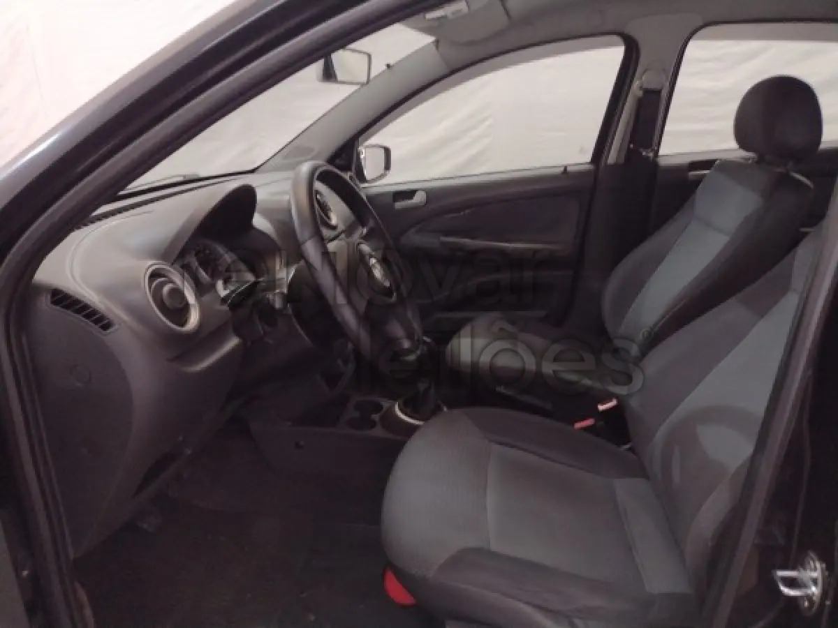 LOTE 005 - VW GOL 1.0 - ANO 2011/2012 - DEPOSITADO EM SÃO BERNARDO DO CAMPO-SP