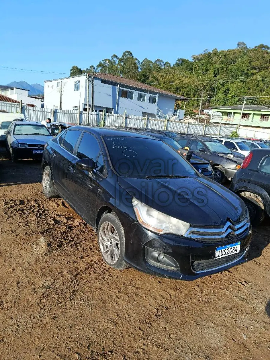 LOTE 0272