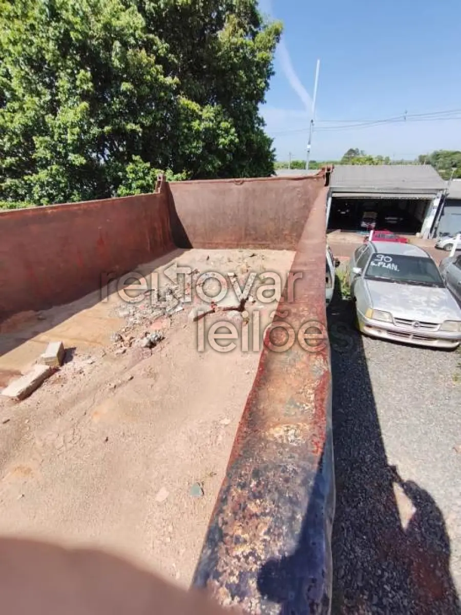 LOTE 002 - VOLKSWAGEN 26.280 CRM 6X4 - ANO 2012/2012 - UNICRED PROSPERAR - DEPOSITADO EM SANTO ÂNGELO/RS