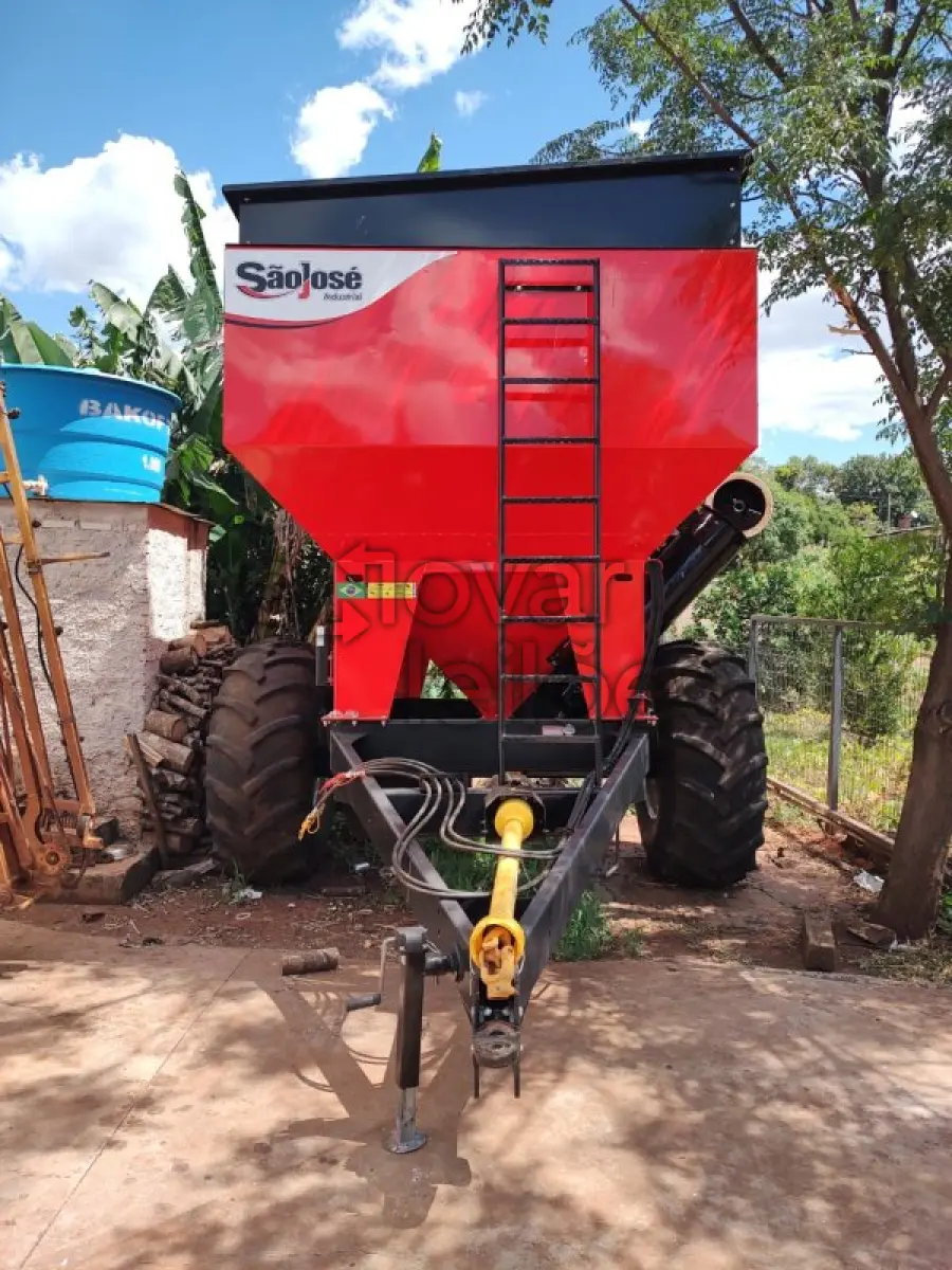 LOTE 028 - REBOQUE GRANELEIRO SÃO JOSÉ GRAN ST 13000 - ANO 2020 - CRESOL MISSÕES FRONTEIRA - DEPOSITADO EM GUARANI DAS MISSÕES/RS