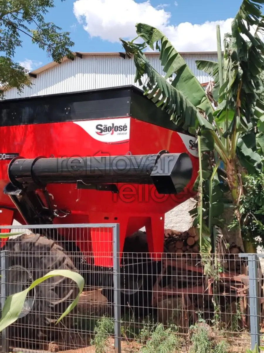 LOTE 028 - REBOQUE GRANELEIRO SÃO JOSÉ GRAN ST 13000 - ANO 2020 - CRESOL MISSÕES FRONTEIRA - DEPOSITADO EM GUARANI DAS MISSÕES/RS