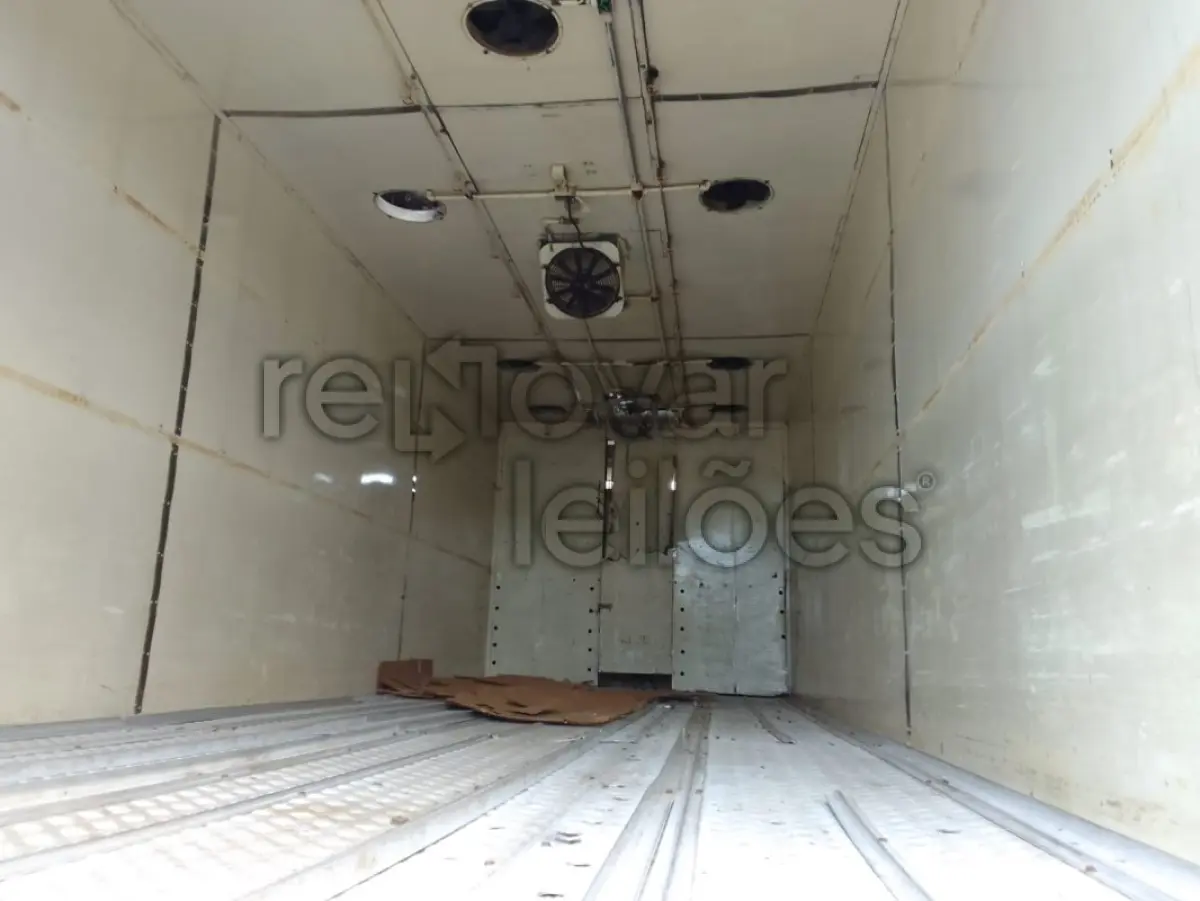 LOTE 004 - IVECO TECTOR 170E21 - ANO 2021/2022 - CRESOL CENTRO SUL - DEPOSITADO EM BARÃO DE COTEGIPE/RS