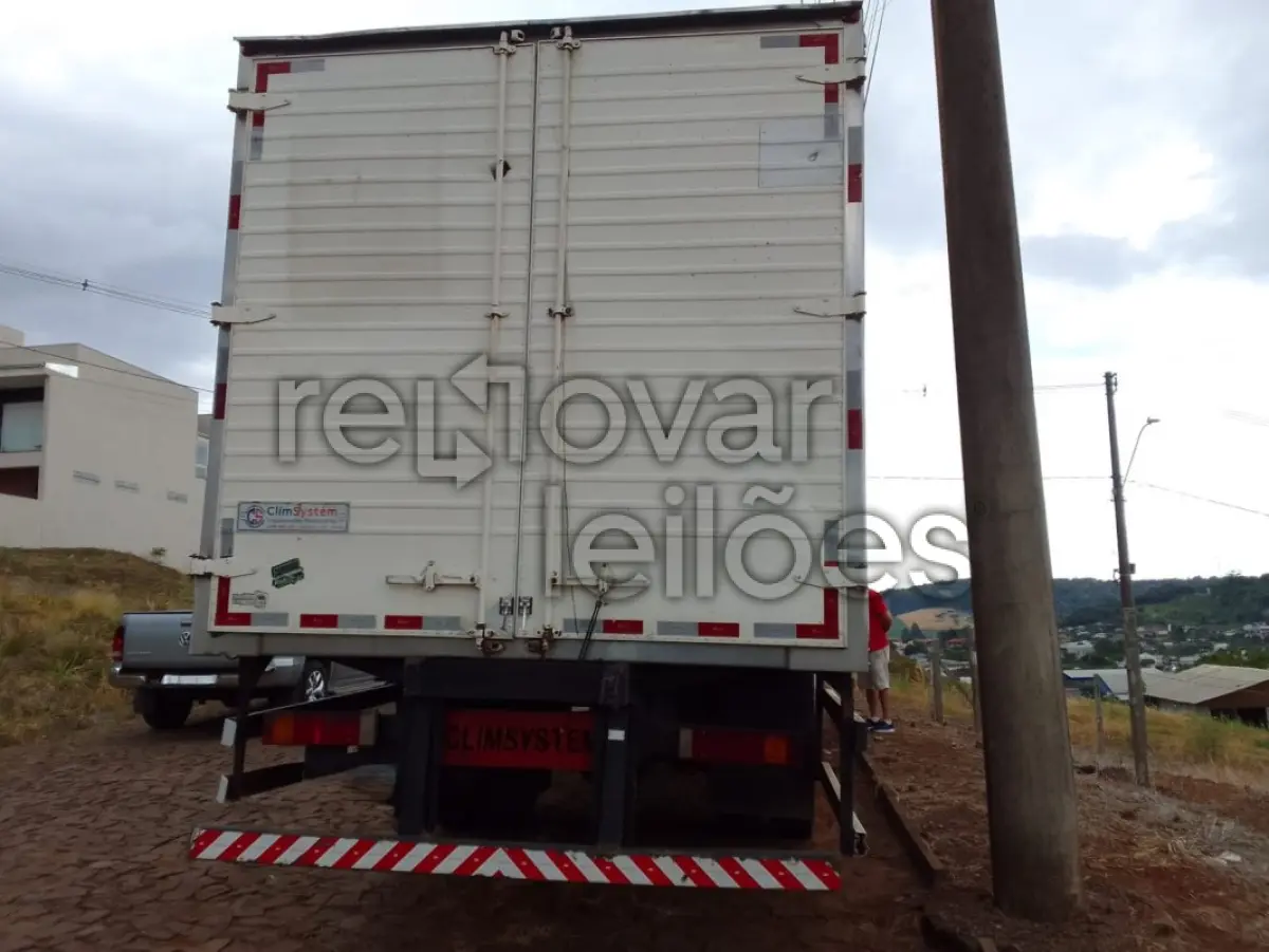 LOTE 004 - IVECO TECTOR 170E21 - ANO 2021/2022 - CRESOL CENTRO SUL - DEPOSITADO EM BARÃO DE COTEGIPE/RS