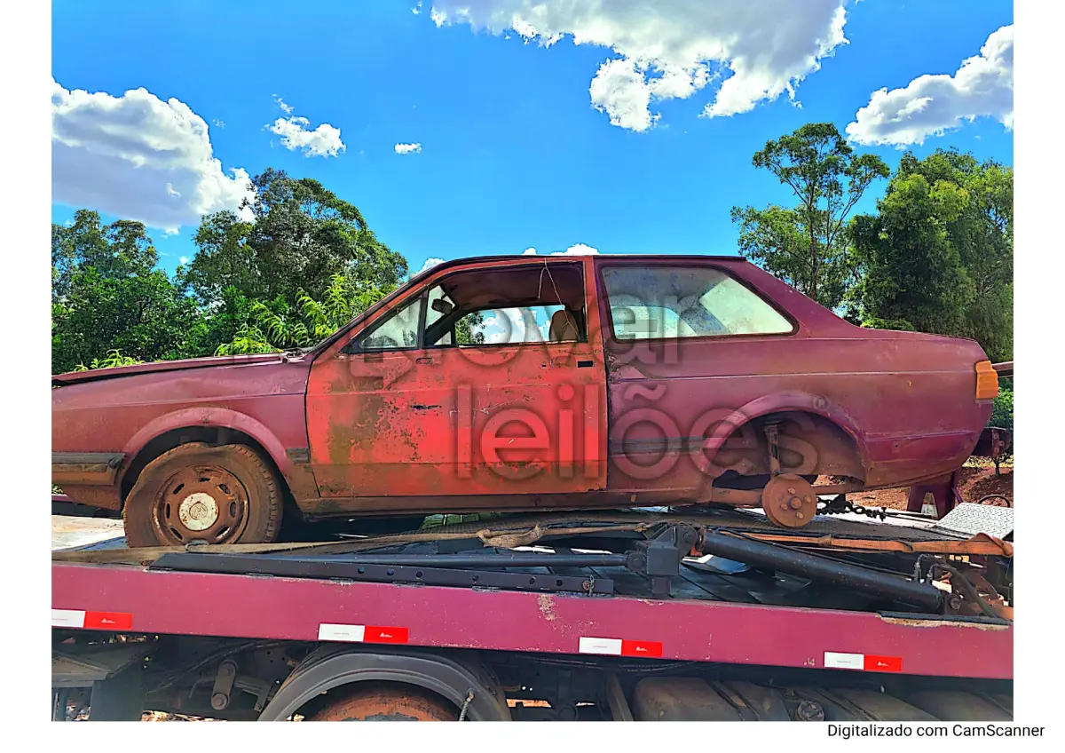 LOTE 008 - VOLKSWAGEN VOYAGE PLUS, ANO 1986, DEPOSITADO COM O EXECUTADO