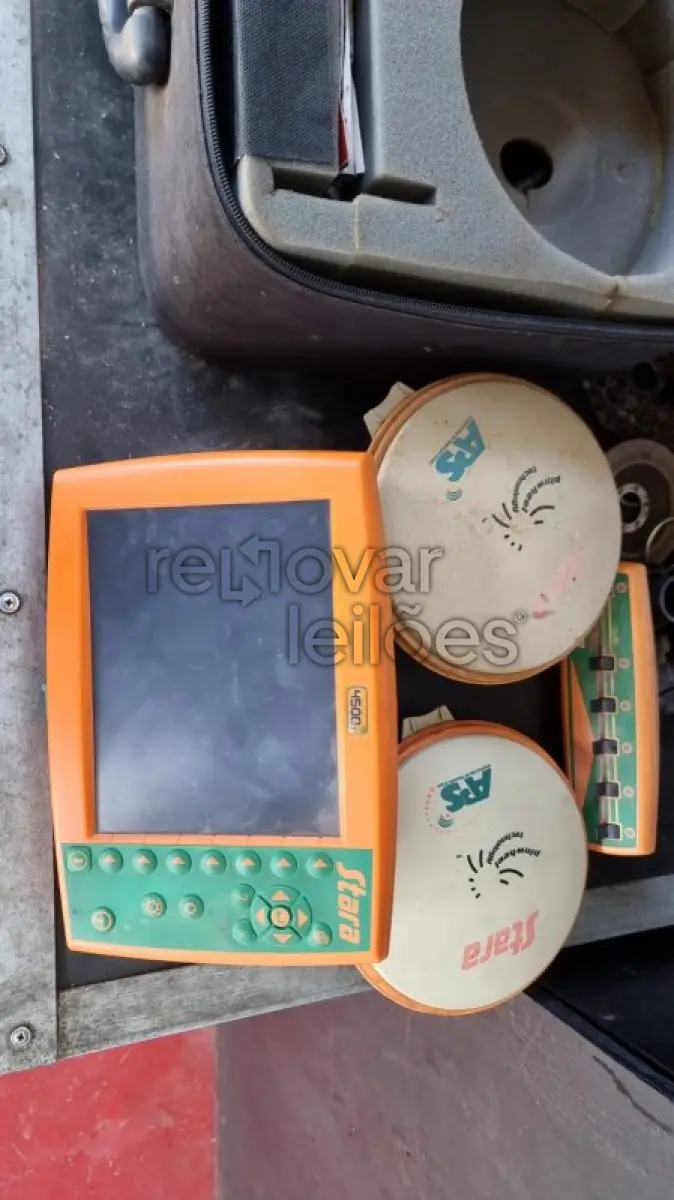 LOTE 016 - PULVERIZADOR STARA CORISCO 700L - ANO 2008/2008 - DEPOSITADO EM MAFRA/SC