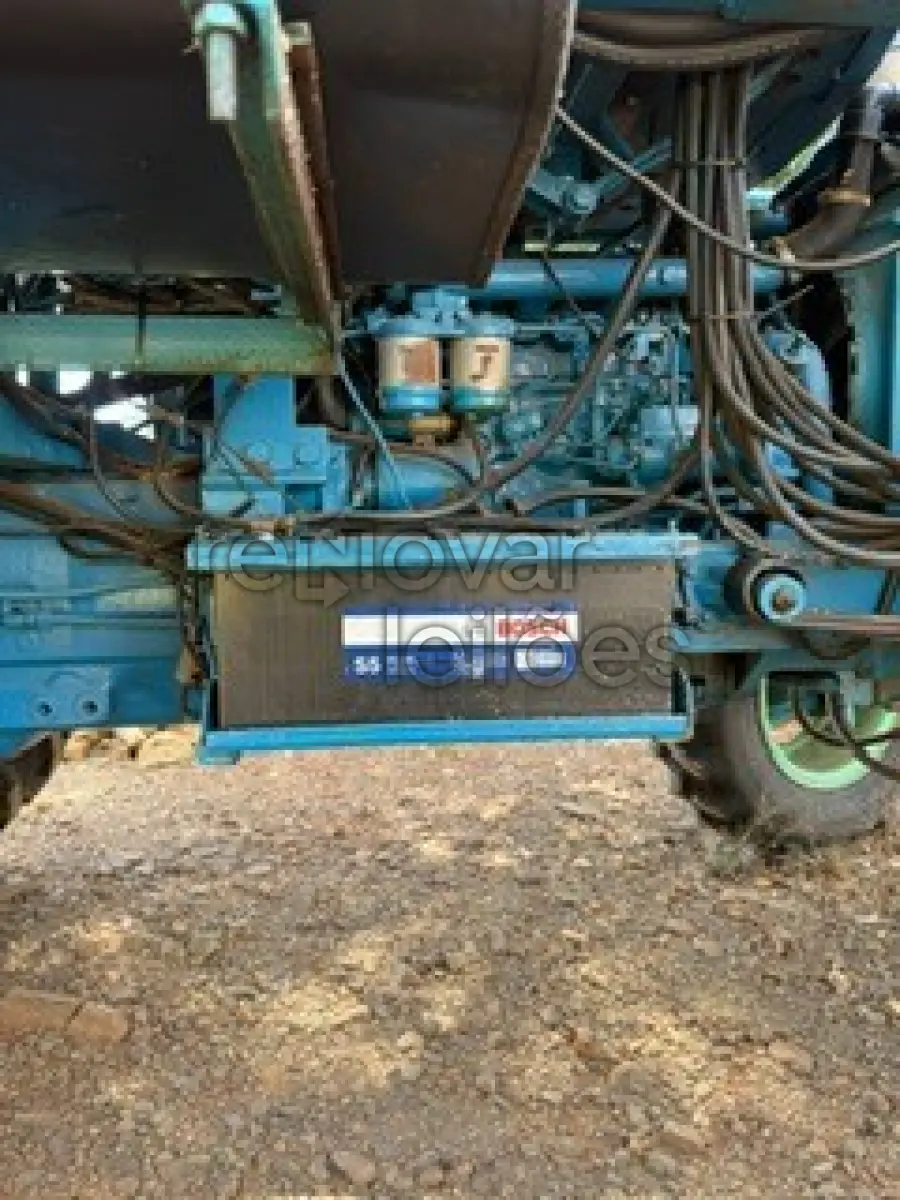 LOTE 022 - TRATOR PULVERIZADOR  FORD 6.600 - ANO 1986 - SICREDI SEMENTES DO SUL - DEPOSITADO EM ESPUMOSO/RS