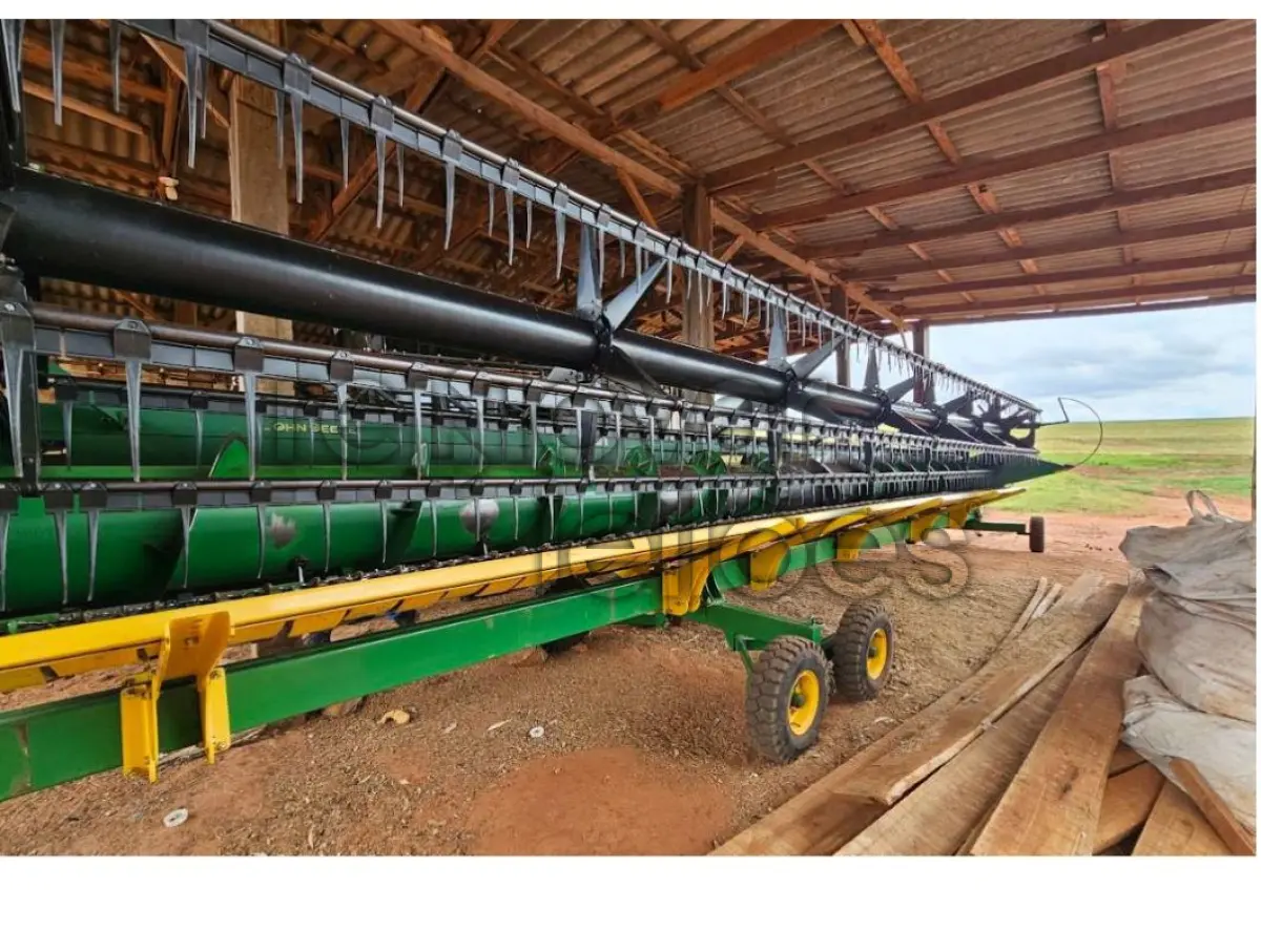 LOTE 021 - COLHEITADEIRA JOHN DEERE 9570 STS E PLATAFORMA 30 PÉS - ANO 2011 - SICREDI SEMENTES DO SUL - DEPOSITADO EM ESPUMOSO/RS
