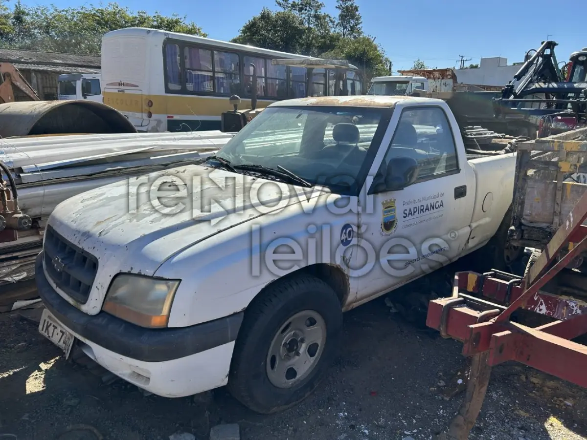 LOTE 016