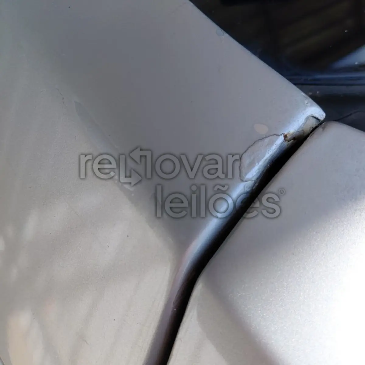 LOTE 034 - VOLKSWAGEN VOYAGE 1.6 - ANO 2011/2012 - COMPLETO - SICREDI GERAÇÕES -
