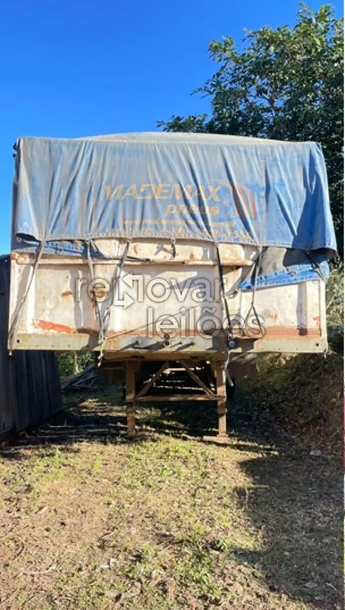 LOTE 007 - SEMI REBOQUE KRONE - 1986/1986 - CRESOL CONFIANÇA - DEPOSITADO EM SÃO PEDRO DO SUL/RS