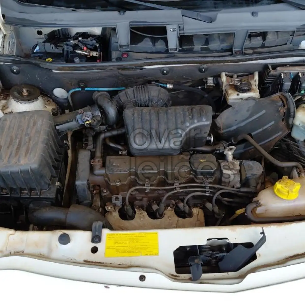 LOTE 001 - CHEVROLET AGILE 1.4 MT LTX 2013/2014