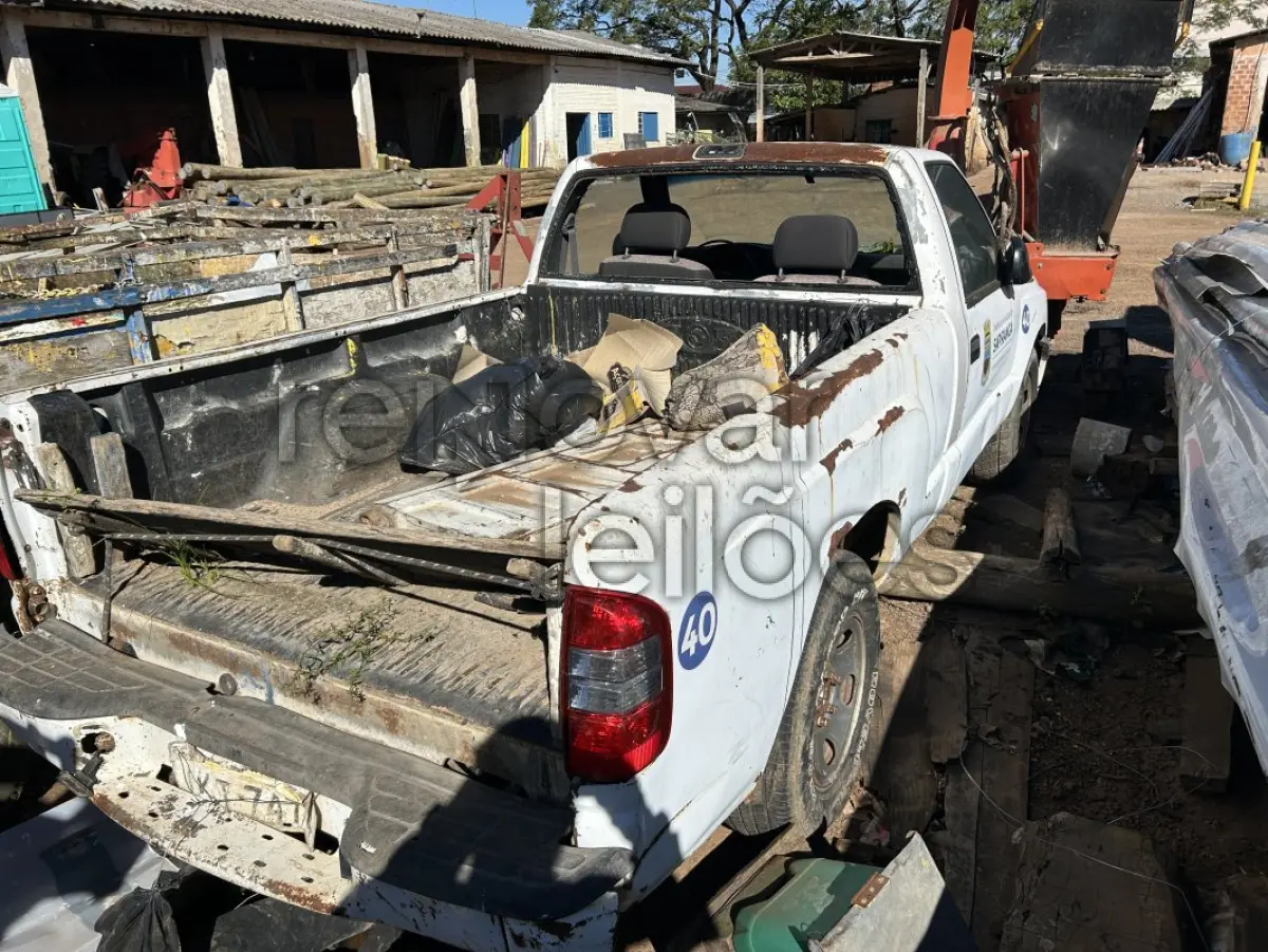 LOTE 016 - GM/S10 2.4 CS / ANO 2002/2002 / PLACA I**-***4