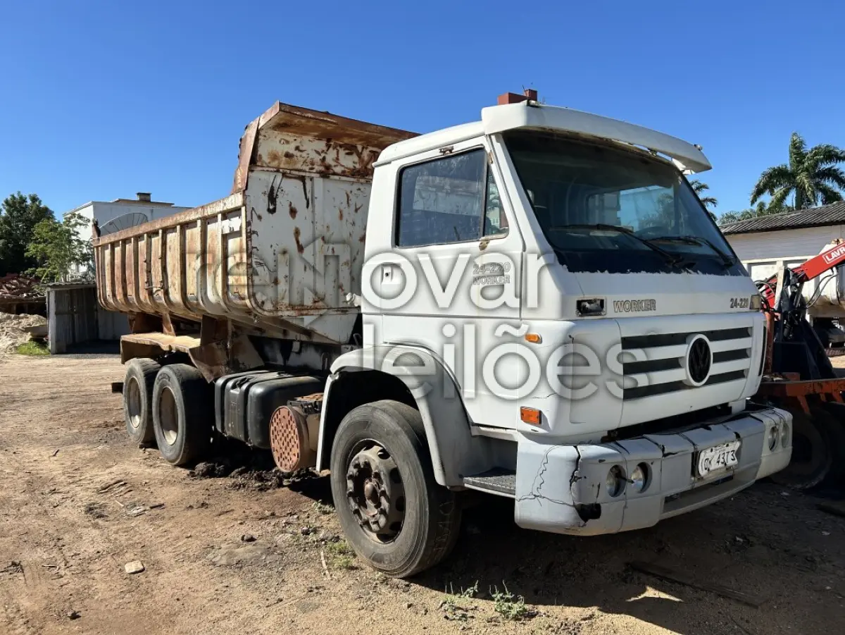 LOTE 017