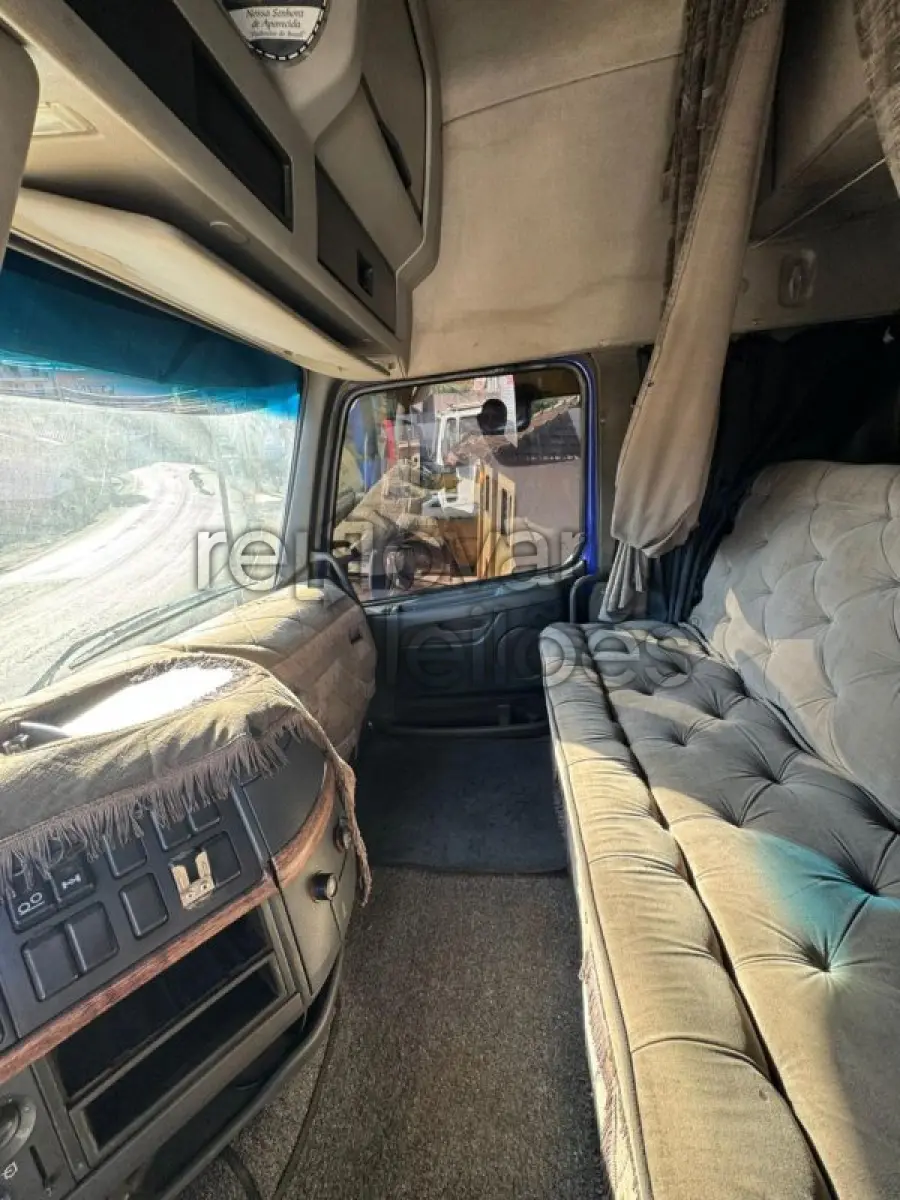 LOTE 003 - VOLVO FH 440 - ANO 2010/2011 - CRESOL ATIVA - DEPOSITADO EM TANGARA/SC