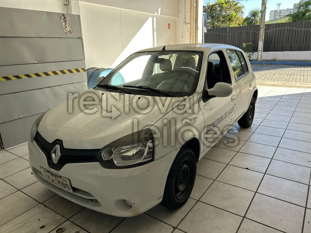 LOTE 018