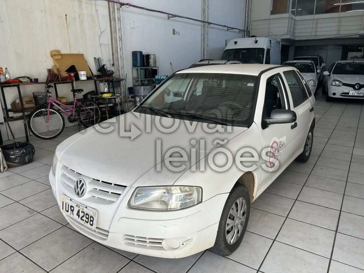 LOTE 019