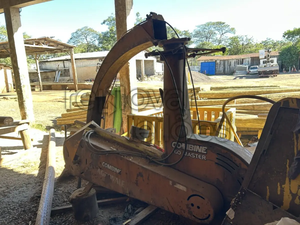 LOTE 009