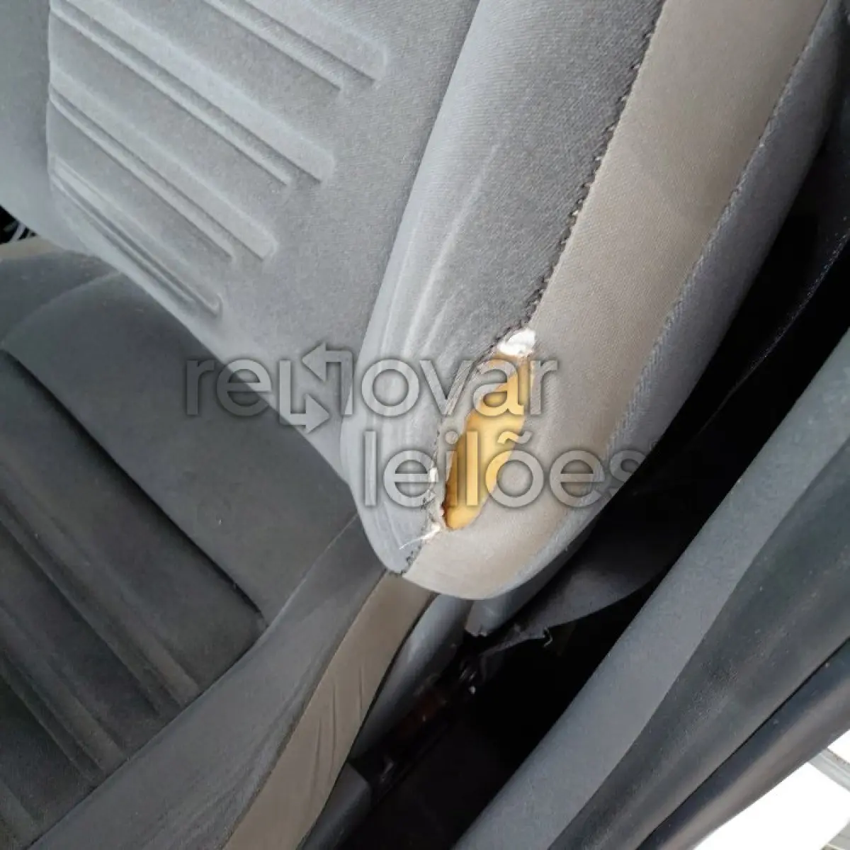 LOTE 001 - CHEVROLET AGILE 1.4 MT LTX 2013/2014