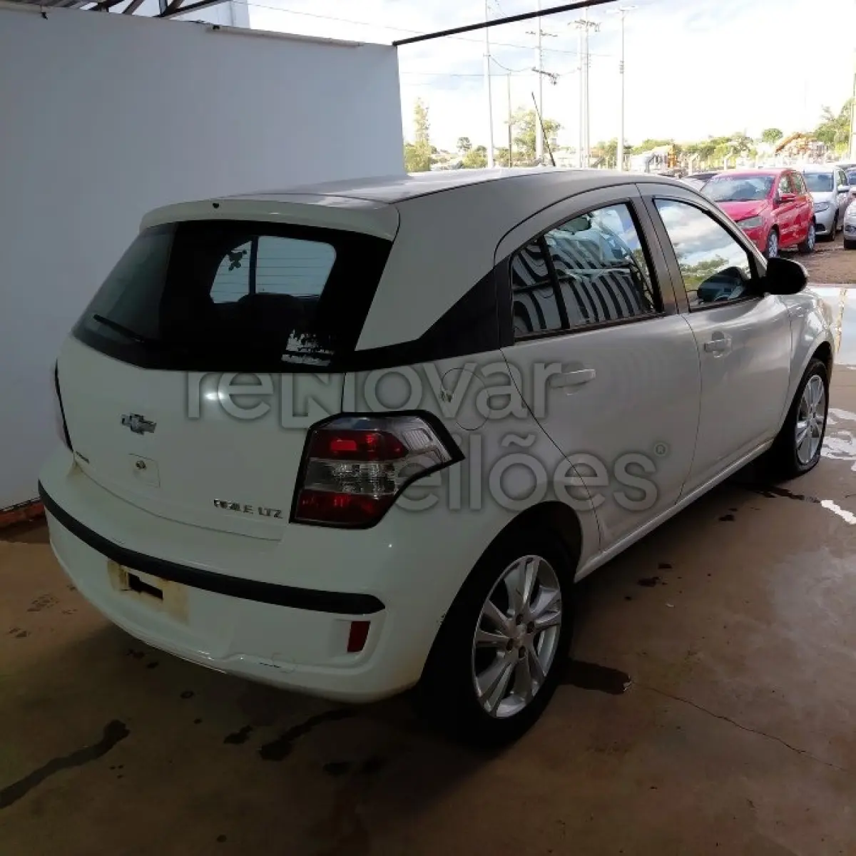 LOTE 001 - CHEVROLET AGILE 1.4 MT LTX 2013/2014