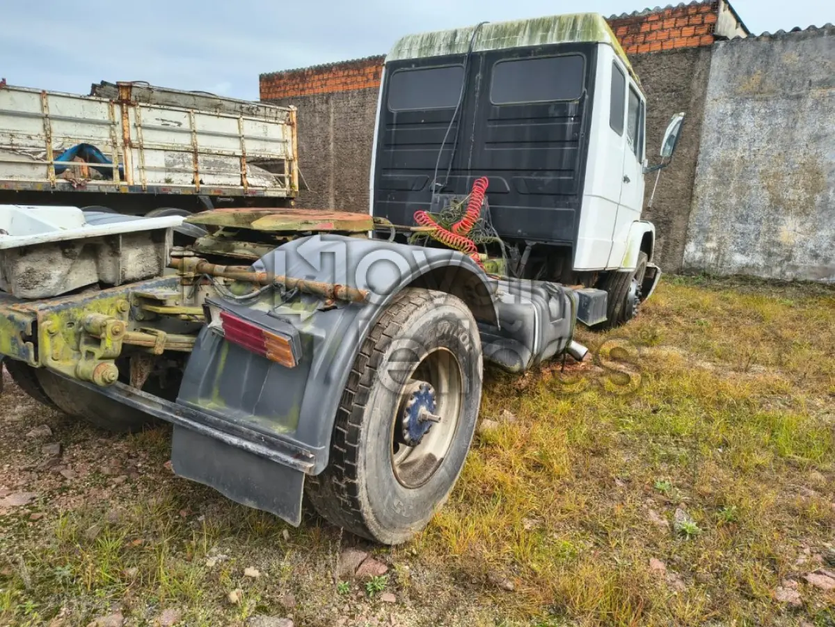 LOTE 008 - M. BENZ LS 1935 - ANO 1991/1991 - SICREDI INTERESTADOS - DEPOSITADO EM PELOTAS/RS
