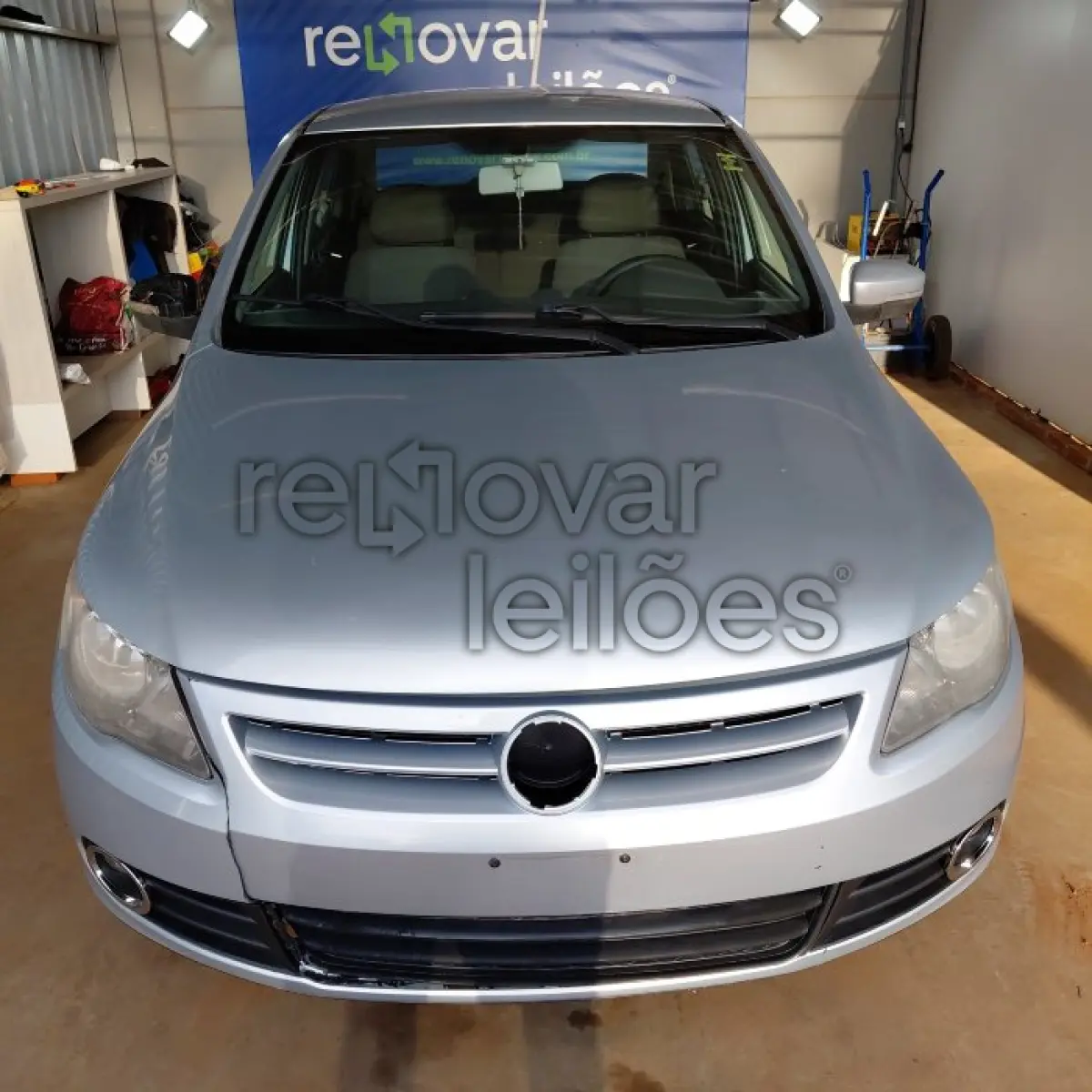 LOTE 028 - VOLKSWAGEN VOYAGE 1.6 COMFORTL - ANO 2012/2013 - COMPLETO - SICREDI UNIESTADOS