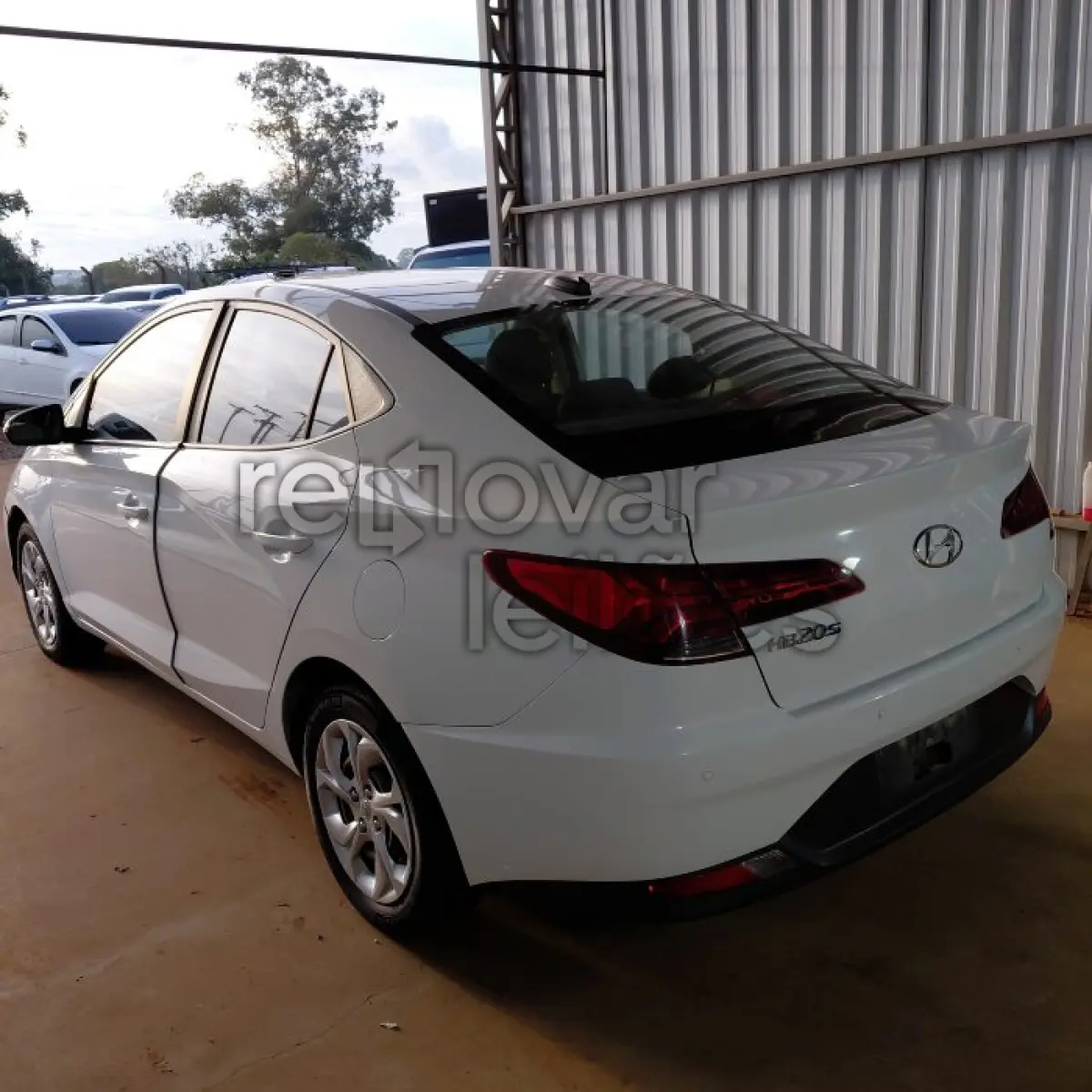 LOTE 010 - HYUNDAI HB20S 10M VISION - ANO 2021/2022 - COMPLETO - SICOOB NOVA TRENTO - IPVA 2026 EM ABERTO