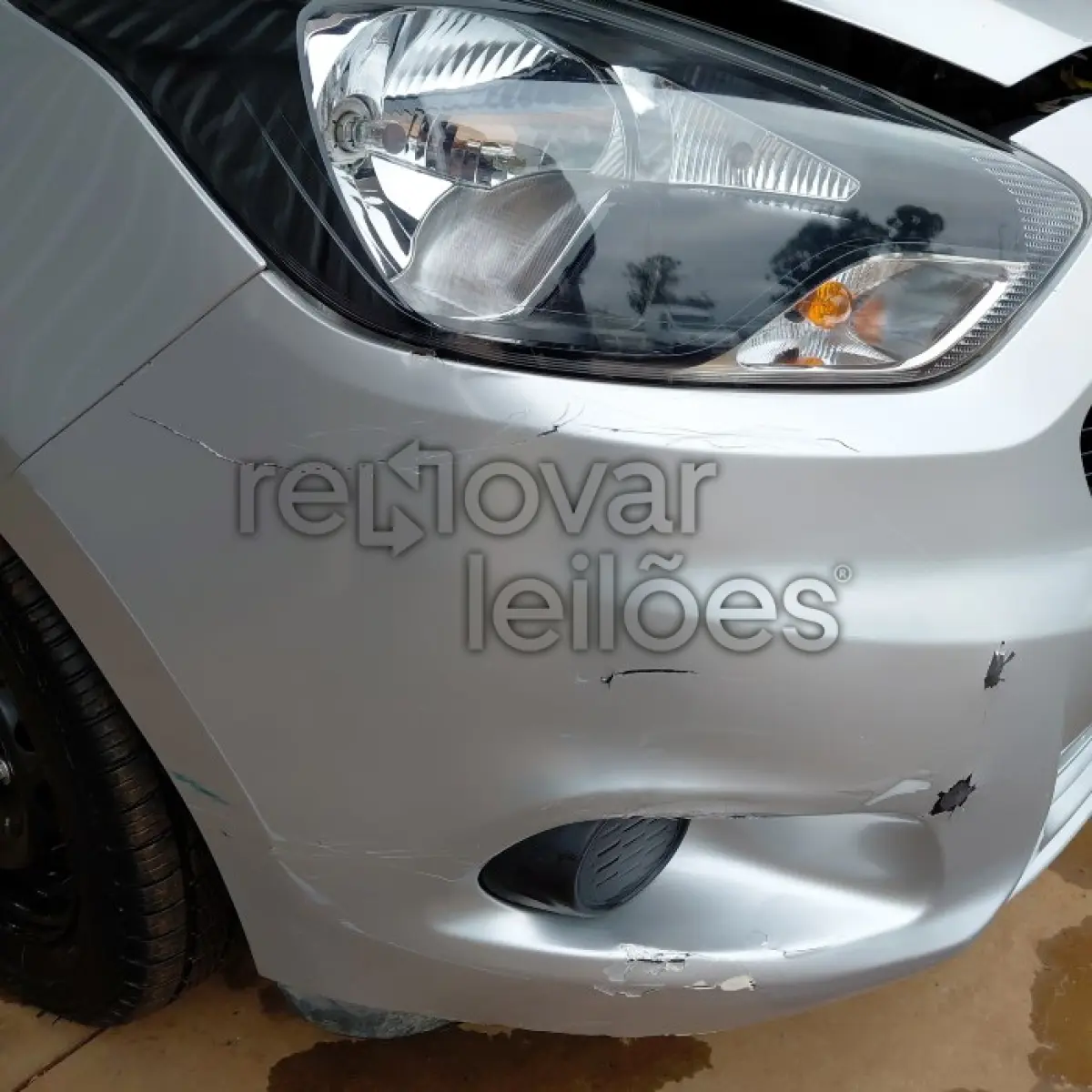 LOTE 011 - FORD KA SE 10 HA B - ANO 2018/2018 - COMPLETO - SICOOB NOVA TRENTO - IPVA 2026 EM ABERTO
