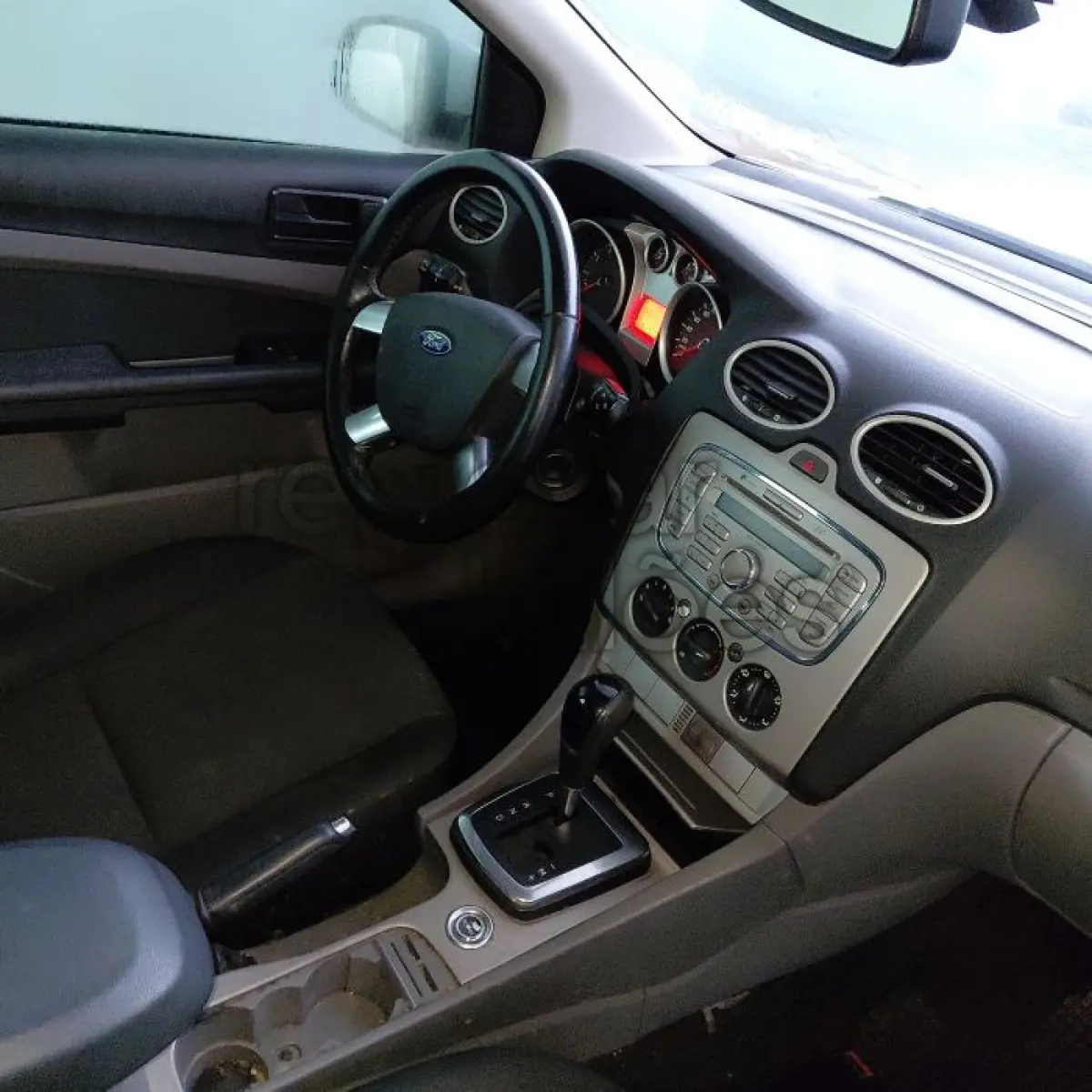 LOTE 017 - FORD FOCUS 2L HC FLEX - ANO 2013/2013 - COMPLETO - SICREDI SERRANA - INDICIO DE SINISTRO E PASSAGEM DE LEILÃO