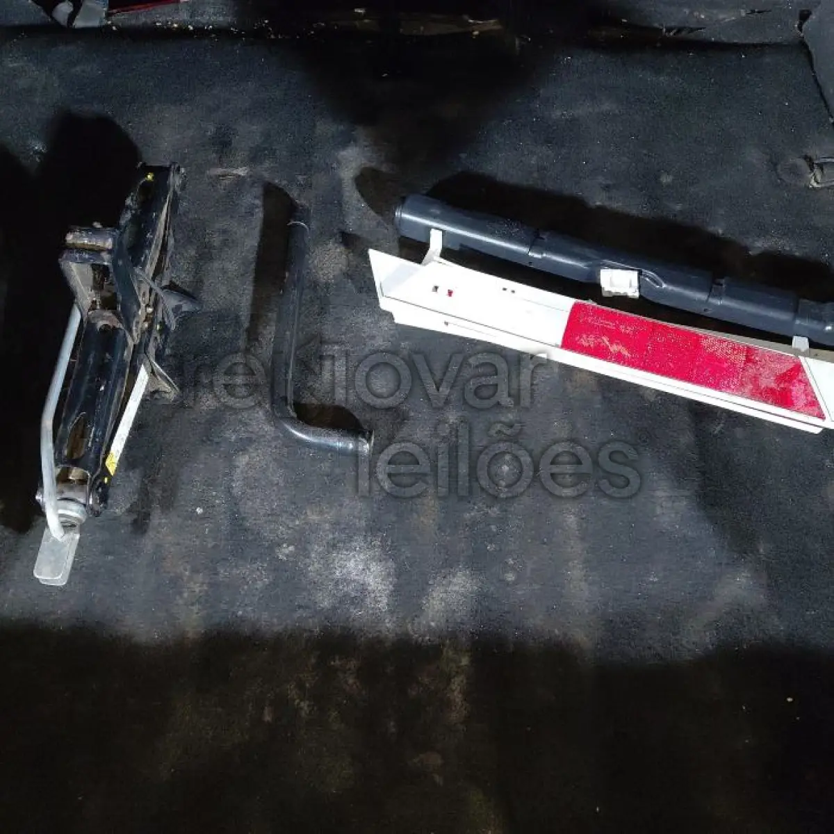 LOTE 002 - RENAULT DUSTER ICO16 CVT - ANO 2021/2022 - COMPLETO - SICREDI PIONEIRA