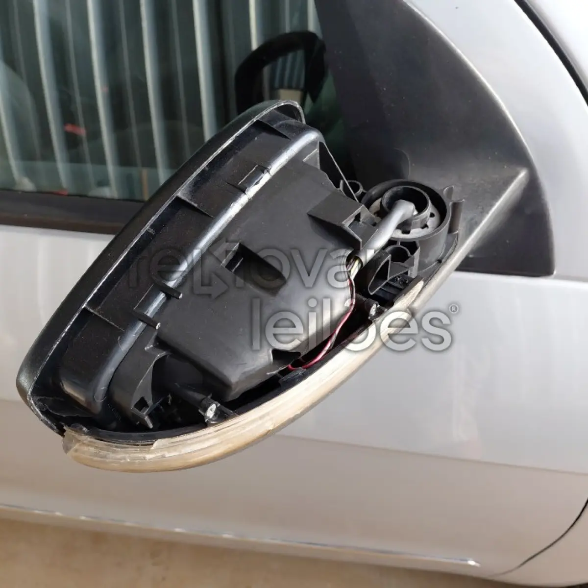 LOTE 028 - VOLKSWAGEN VOYAGE 1.6 COMFORTL - ANO 2012/2013 - COMPLETO - SICREDI UNIESTADOS