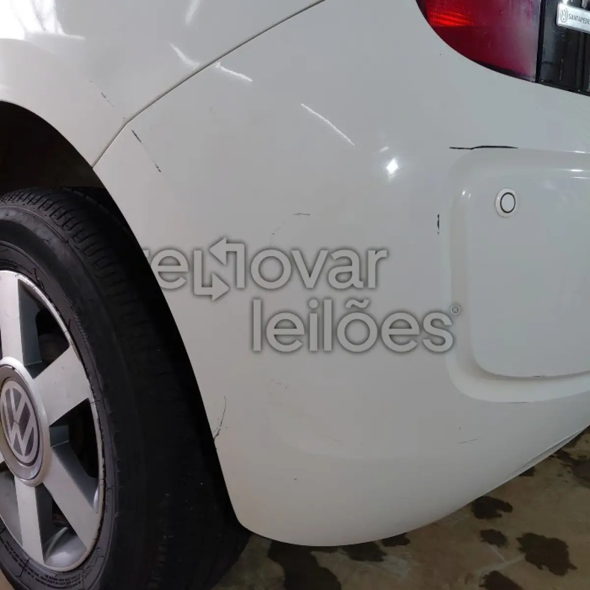 LOTE 016 - VOLKSWAGEN UP MOVE MB - ANO 2015/2016 - COMPLETO - SICREDI PLANALTO