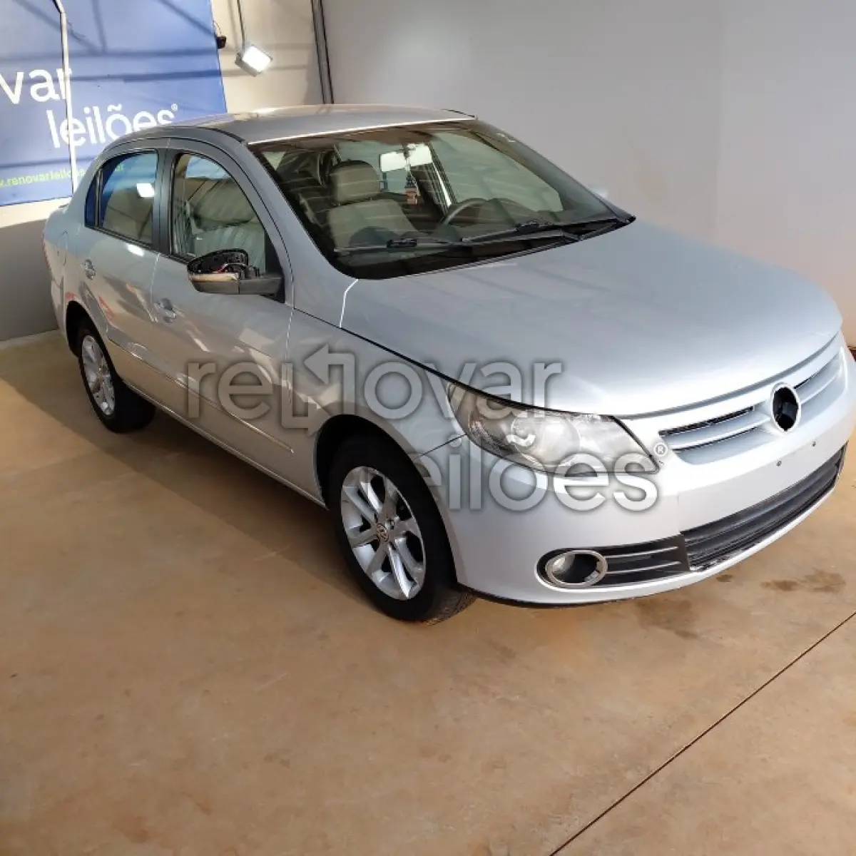 LOTE 028 - VOLKSWAGEN VOYAGE 1.6 COMFORTL - ANO 2012/2013 - COMPLETO - SICREDI UNIESTADOS