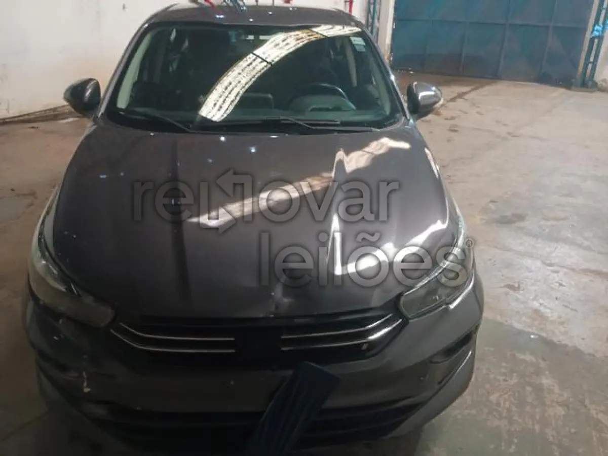 LOTE 045 - FIAT CRONOS DRIVE 1.3 - ANO 2023/2024 - COMPLETO  - SICREDI CENTRO - PASSAGEM POR LEILÃO E INDICIO DE SINISTRO - DEPOSITADO EM BETIM/MG