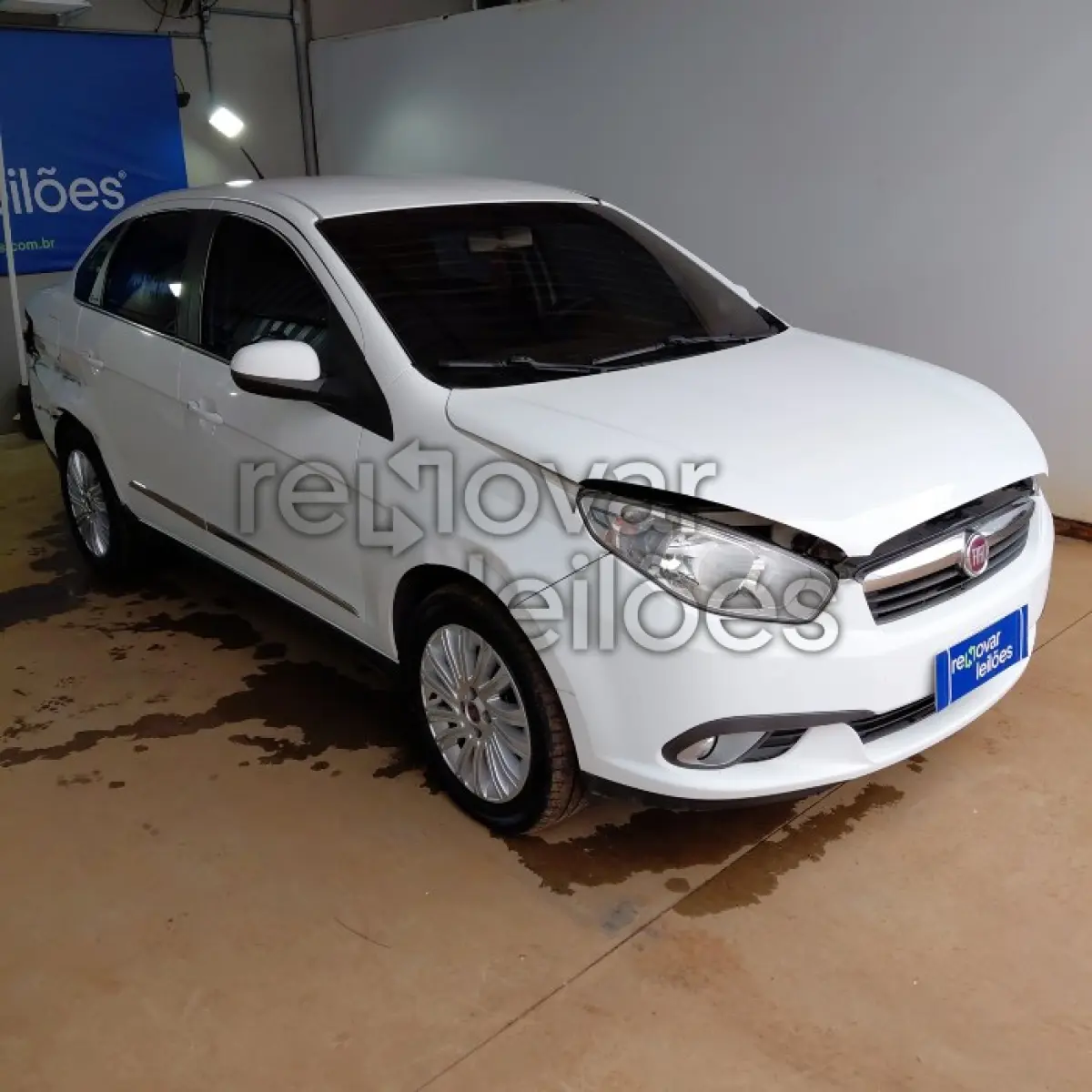 LOTE 003 - FIAT SIENA ESSENCE 1.6 - ANO 2013/2014 - COMPLETO - SICREDI PIONEIRA
