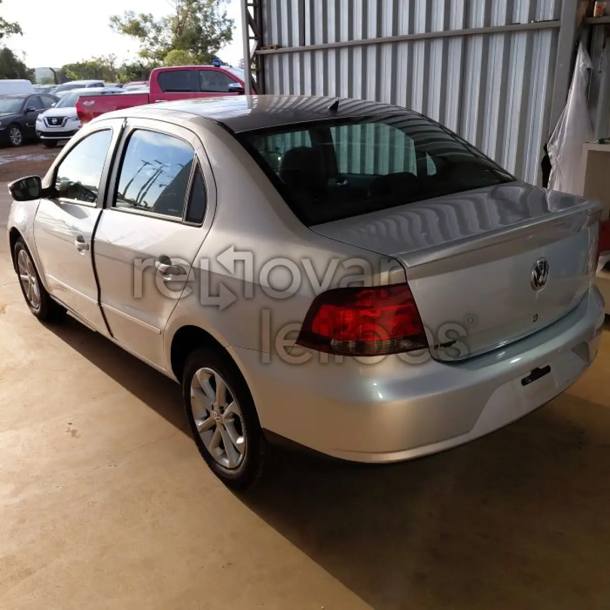 LOTE 028 - VOLKSWAGEN VOYAGE 1.6 COMFORTL - ANO 2012/2013 - COMPLETO - SICREDI UNIESTADOS