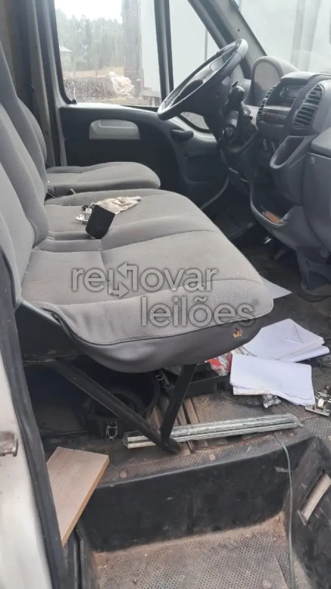 LOTE 039 - PEUGEOT/BOXER F330C HDI - ANO 2008/2009 - SICREDI SERRANA - DEPOSITADO EM GARIBALDI/RS