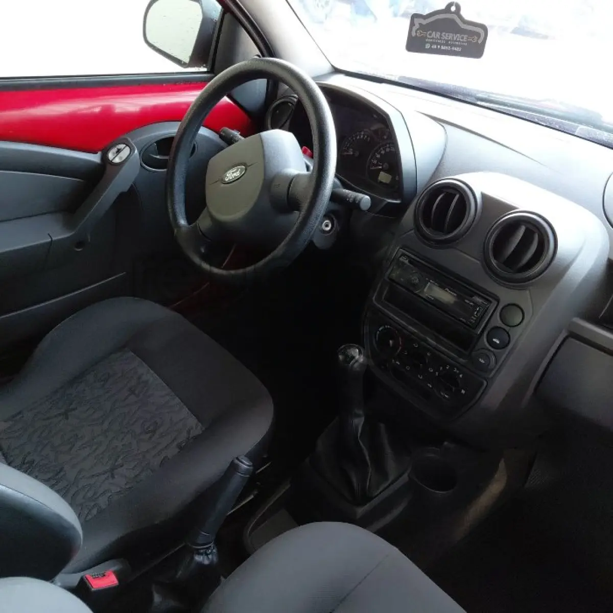 LOTE 009 - FORD KA FLEX - ANO 2011/2011 - COMPLETO - VIA CERTA - IPVA 2026 EM ABERTO
