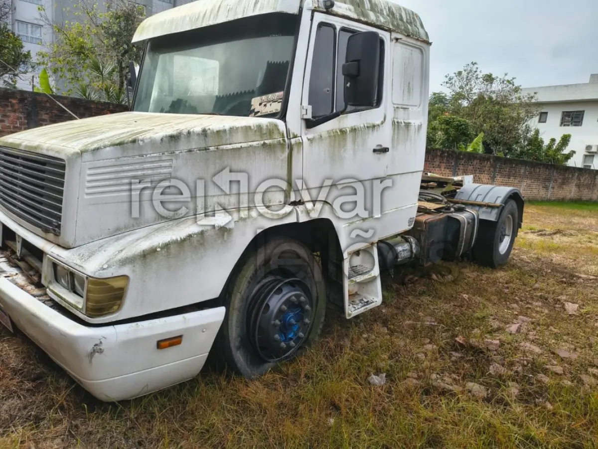 LOTE 008 - M. BENZ LS 1935 - ANO 1991/1991 - SICREDI INTERESTADOS - DEPOSITADO EM PELOTAS/RS