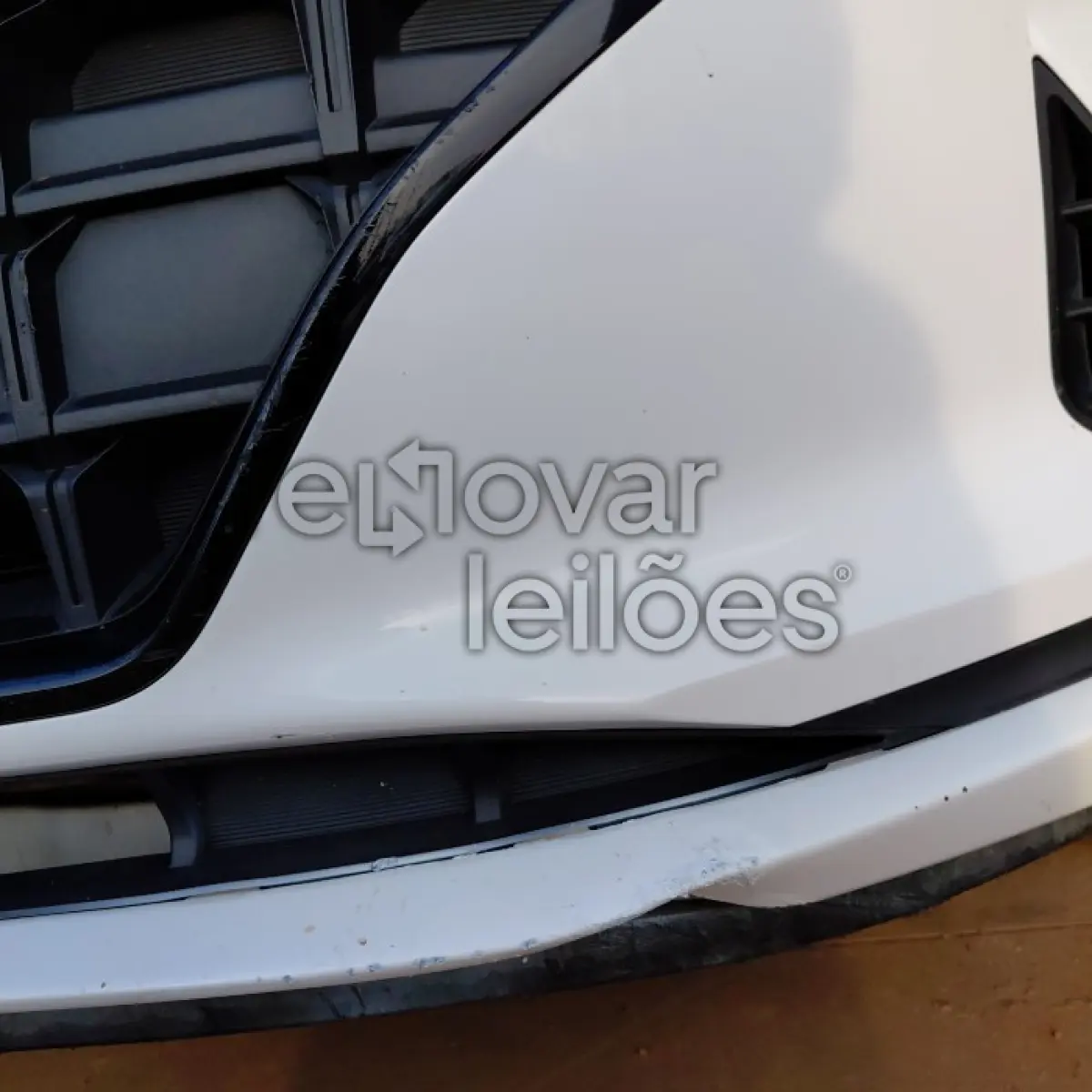 LOTE 010 - HYUNDAI HB20S 10M VISION - ANO 2021/2022 - COMPLETO - SICOOB NOVA TRENTO - IPVA 2026 EM ABERTO