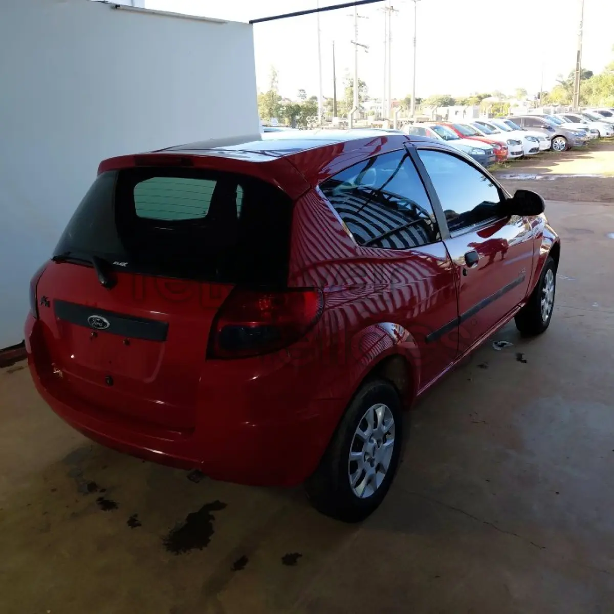 LOTE 009 - FORD KA FLEX - ANO 2011/2011 - COMPLETO - VIA CERTA - IPVA 2026 EM ABERTO