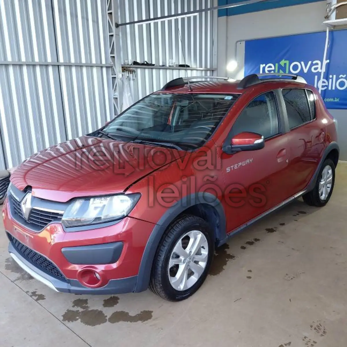 LOTE 006 - RENAULT SANDERO STEP 16 - ANO 2014/2015 - COMPLETO - SICREDI PIONEIRA